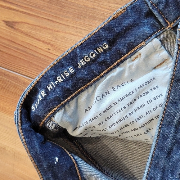 American eagle sz 4 super hi rise jegging - Picture 4 of 6